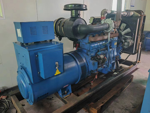江南100kW柴油发电机组使用多级机油有哪些优缺点？
